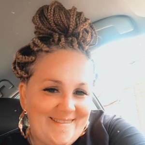 Meet your Posher, Vicky